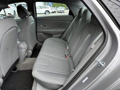 2025 Hyundai ELANTRA SEL Sport IVT