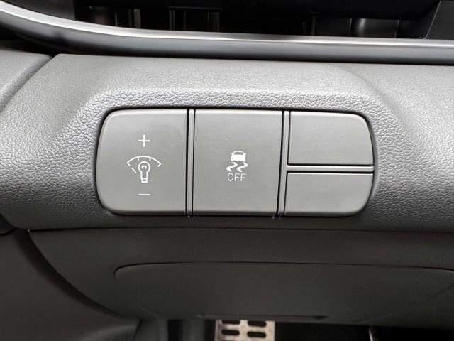 2025 Hyundai ELANTRA SEL Sport IVT