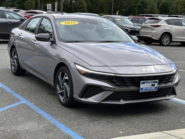 2025 Hyundai ELANTRA SEL Sport IVT