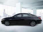 2024 Hyundai ELANTRA SEL IVT