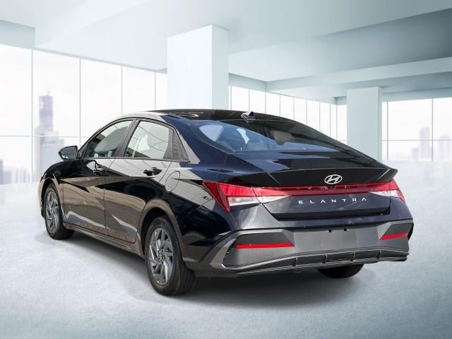 2024 Hyundai ELANTRA SEL IVT