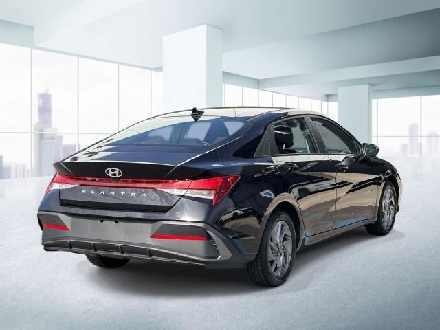 2024 Hyundai ELANTRA SEL IVT