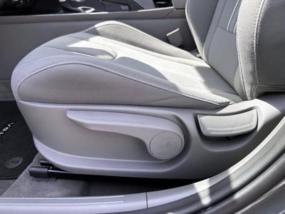 2024 Hyundai ELANTRA SEL IVT