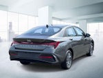 2024 Hyundai ELANTRA SEL IVT