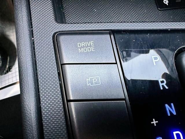 2025 Hyundai ELANTRA SEL Sport IVT