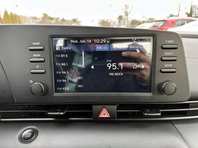 2025 Hyundai ELANTRA SEL Sport IVT