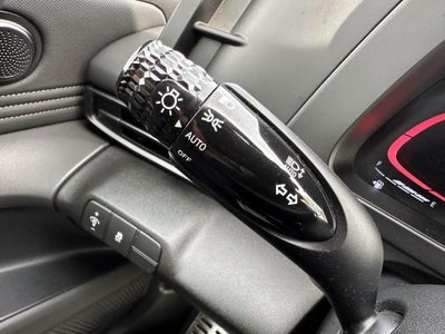 2025 Hyundai ELANTRA SEL Sport IVT