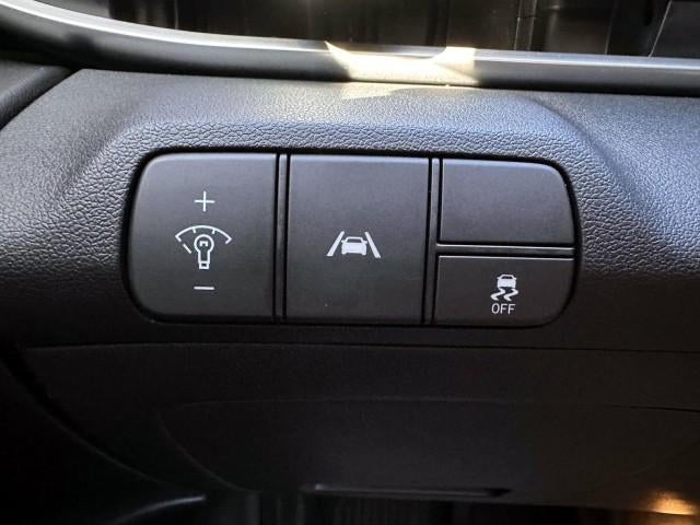 2021 Hyundai ELANTRA SEL IVT