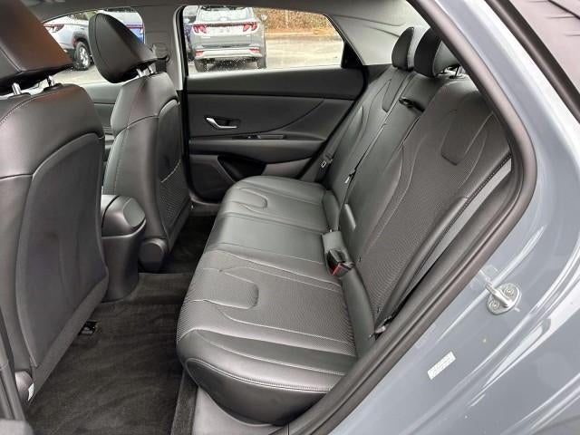 2023 Hyundai ELANTRA Limited IVT