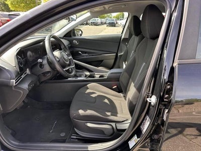 2023 Hyundai ELANTRA SEL IVT