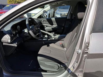 2023 Hyundai ELANTRA SEL IVT
