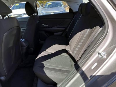 2023 Hyundai ELANTRA SEL IVT