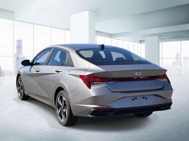 2023 Hyundai ELANTRA SEL IVT