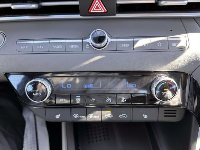 2023 Hyundai ELANTRA SEL IVT