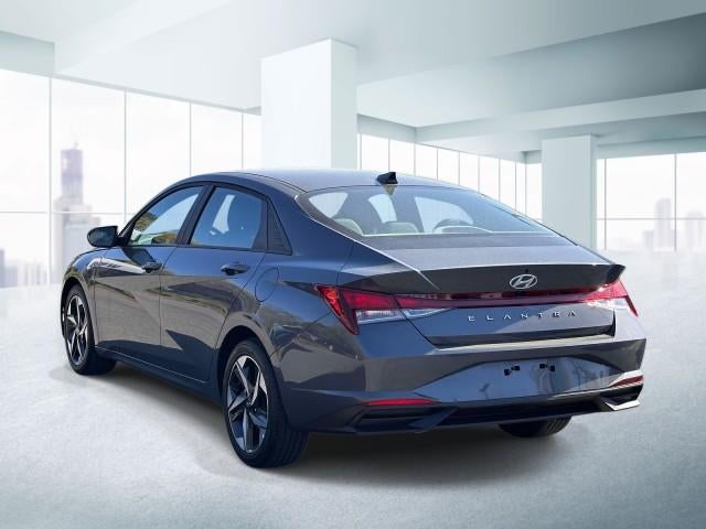 2023 Hyundai ELANTRA SEL IVT