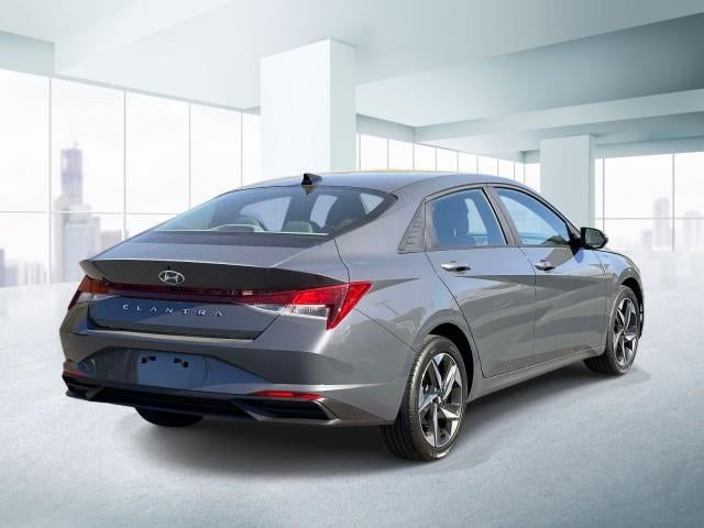 2023 Hyundai ELANTRA SEL IVT
