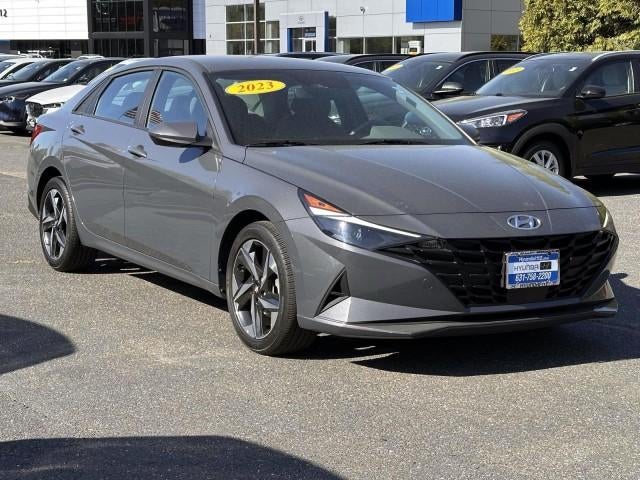 2023 Hyundai ELANTRA SEL IVT