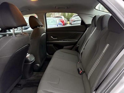 2023 Hyundai ELANTRA SEL IVT