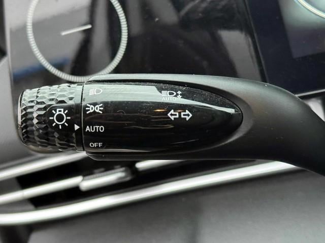 2023 Hyundai ELANTRA SEL IVT