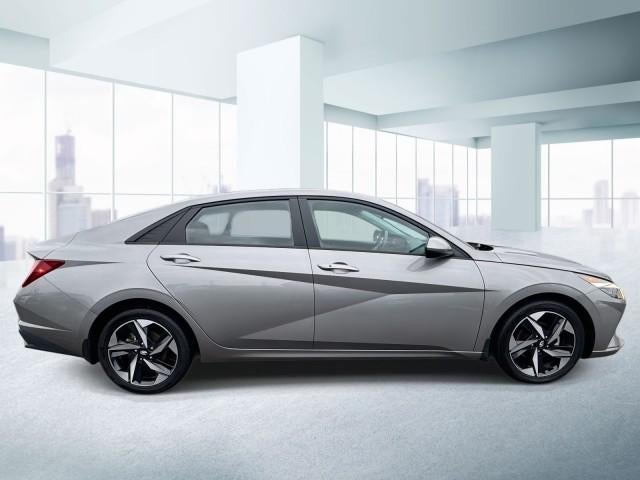 2023 Hyundai ELANTRA SEL IVT