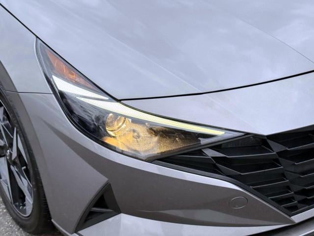 2023 Hyundai ELANTRA SEL IVT