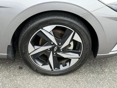 2023 Hyundai ELANTRA SEL IVT