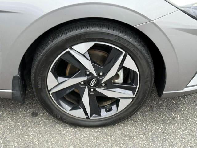 2023 Hyundai ELANTRA SEL IVT