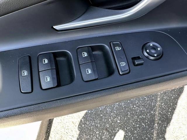 2023 Hyundai ELANTRA SEL IVT