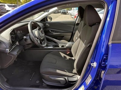2023 Hyundai ELANTRA SEL IVT