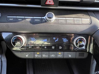 2023 Hyundai ELANTRA SEL IVT