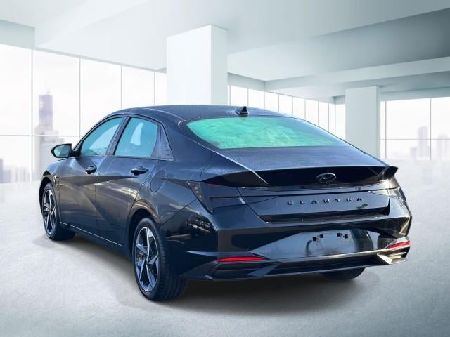 2023 Hyundai ELANTRA SEL IVT