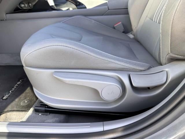 2023 Hyundai ELANTRA SEL IVT