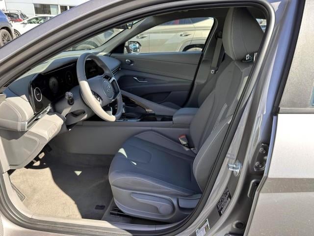 2023 Hyundai ELANTRA SEL IVT