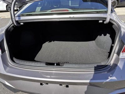 2023 Hyundai ELANTRA SEL IVT