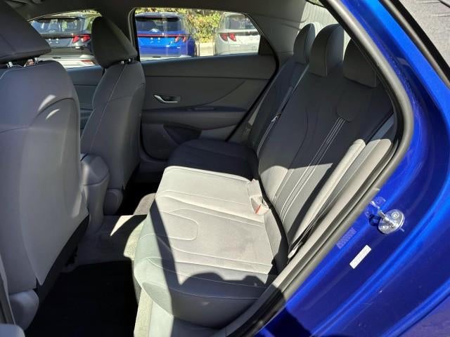 2023 Hyundai ELANTRA SEL IVT