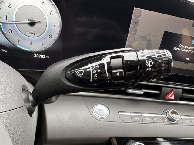 2023 Hyundai ELANTRA SEL IVT