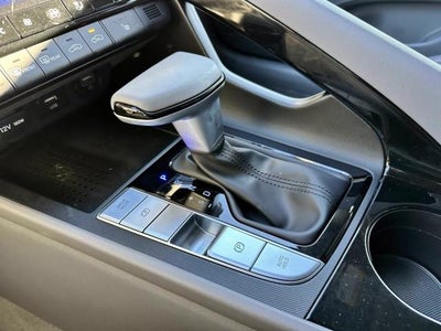 2023 Hyundai ELANTRA SEL IVT