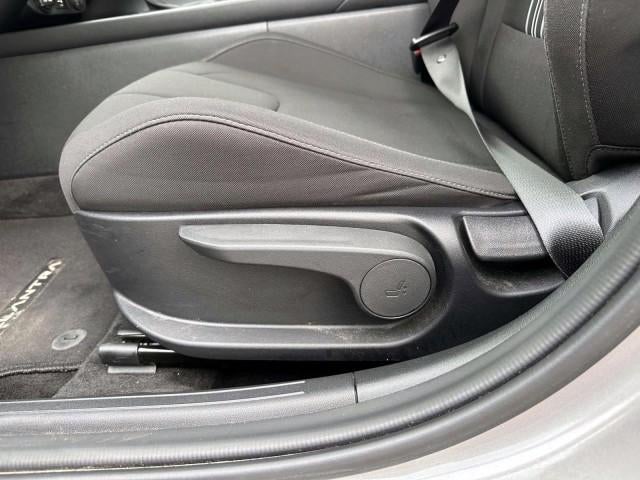 2023 Hyundai ELANTRA SEL IVT