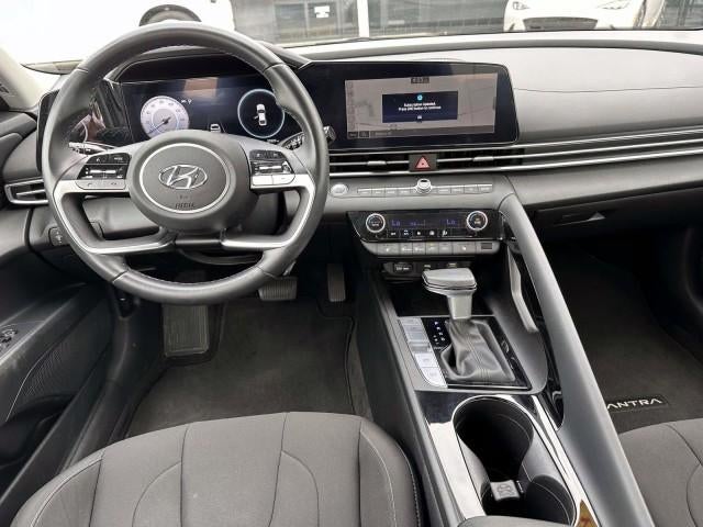 2023 Hyundai ELANTRA SEL IVT