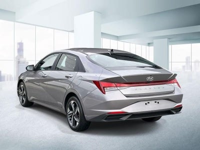 2023 Hyundai ELANTRA SEL IVT