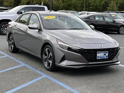 2023 Hyundai ELANTRA SEL IVT