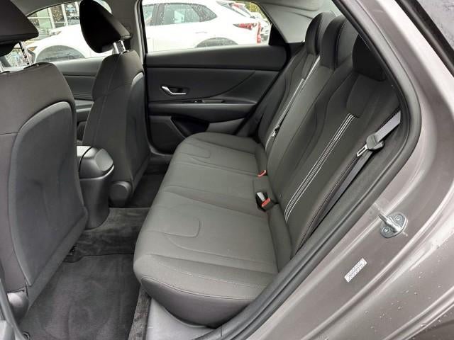 2023 Hyundai ELANTRA SEL IVT