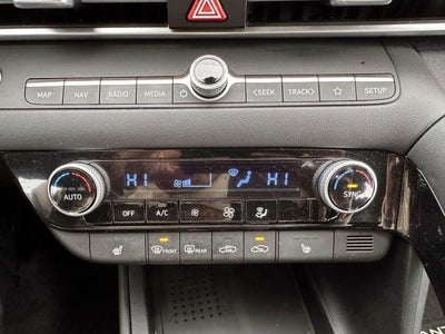 2023 Hyundai ELANTRA SEL IVT