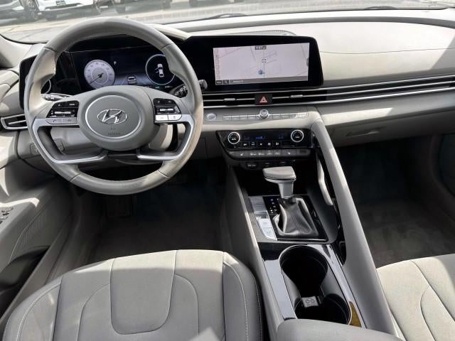2023 Hyundai ELANTRA SEL IVT