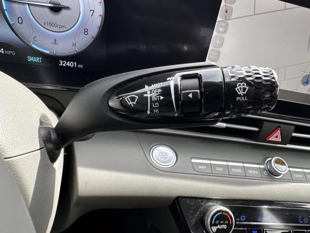 2023 Hyundai ELANTRA SEL IVT