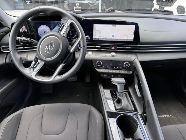 2023 Hyundai ELANTRA SEL IVT