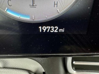 2023 Hyundai ELANTRA SEL IVT