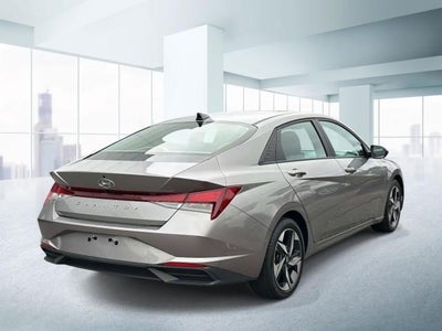 2023 Hyundai ELANTRA SEL IVT