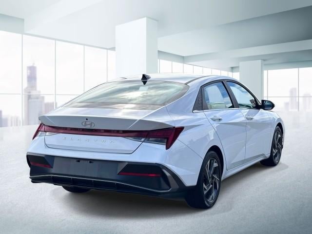 2024 Hyundai ELANTRA SEL IVT