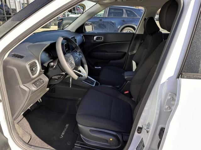 2023 Hyundai VENUE SE IVT